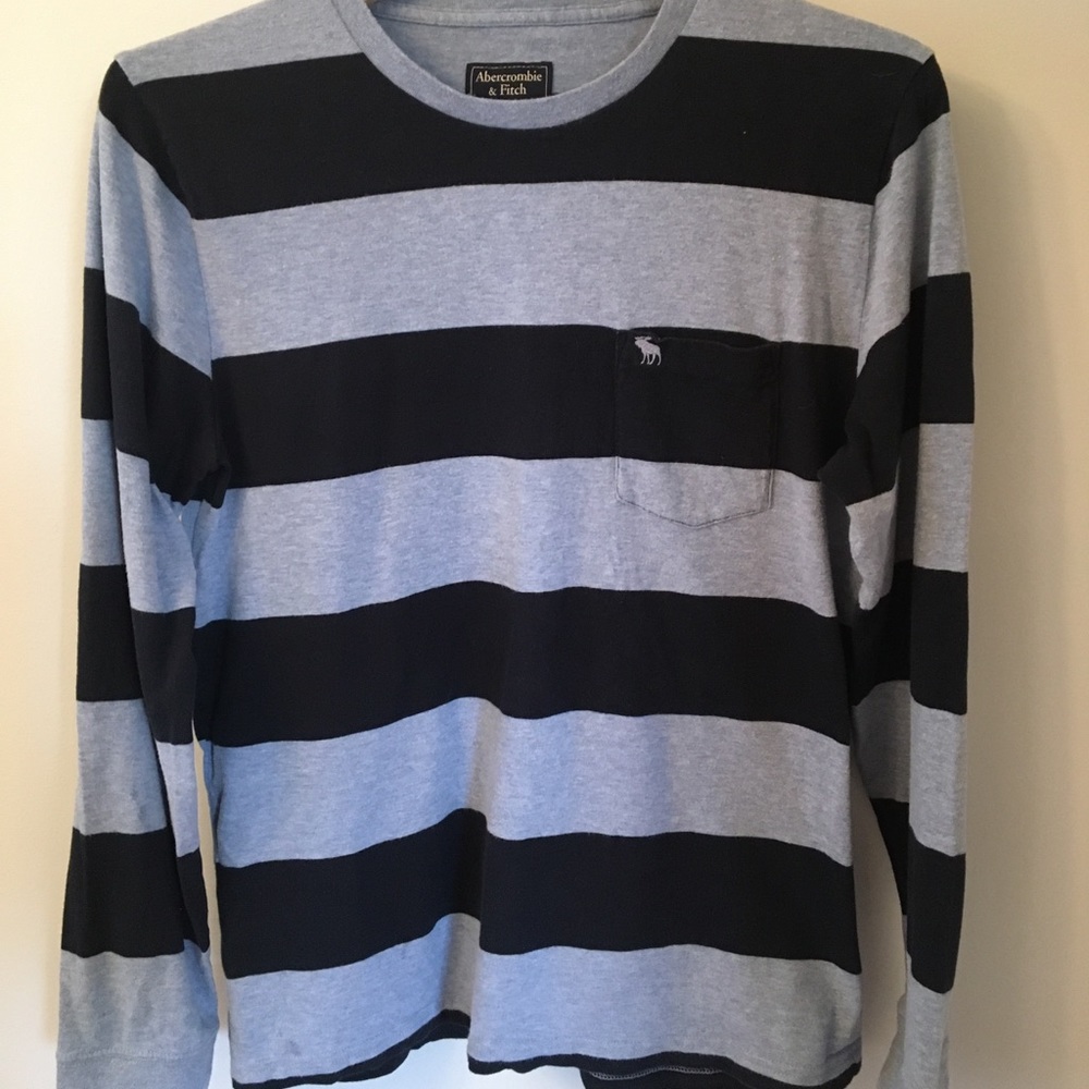 Abercrombie &  Fitch men’s small long sleeve shirt